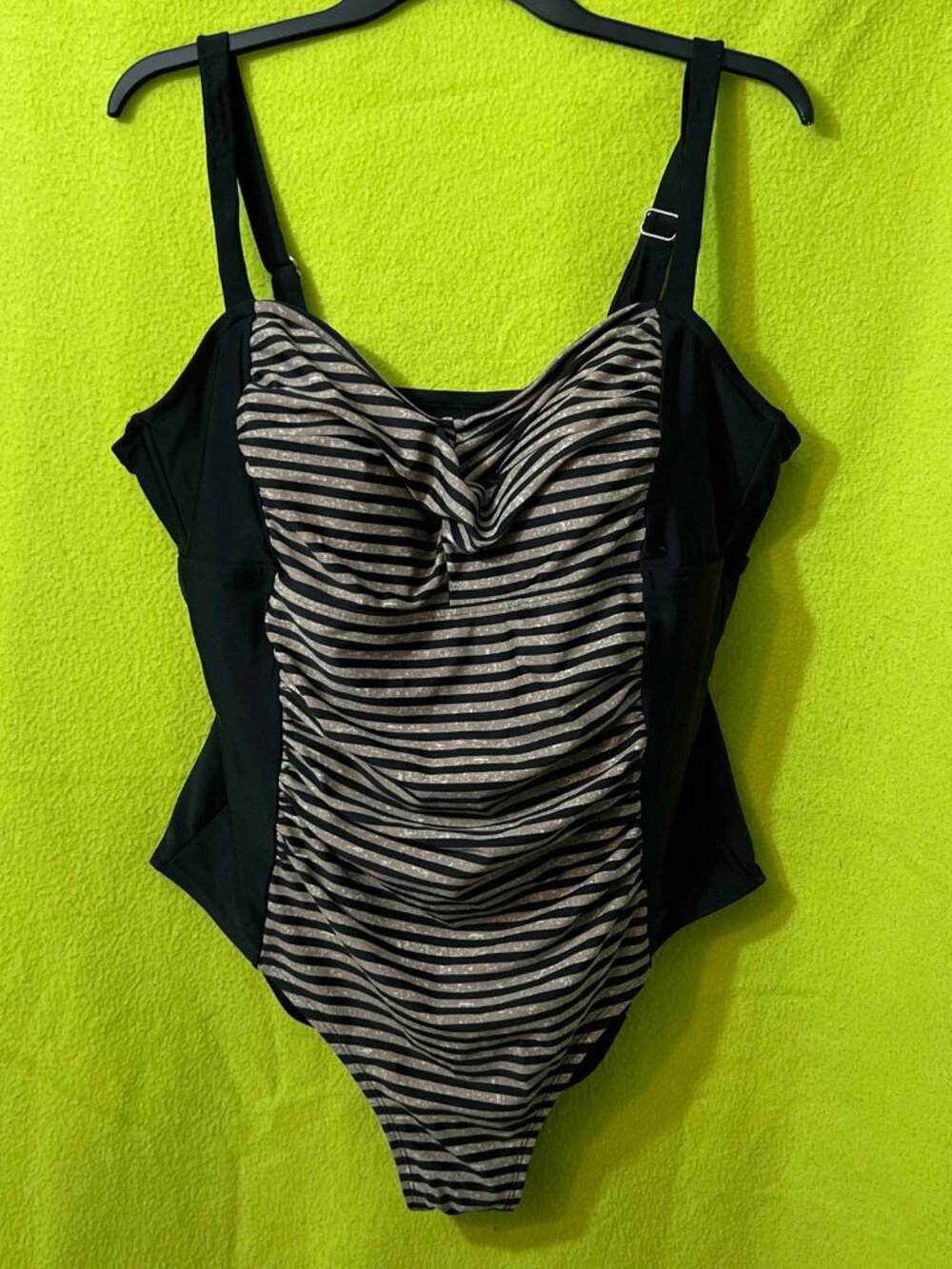 Ava & Viv Ruched Stripe One Piece Swimsuit 20W Twist Front Bow Brown Black